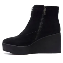 Koliana Black Suede Ankle Boots