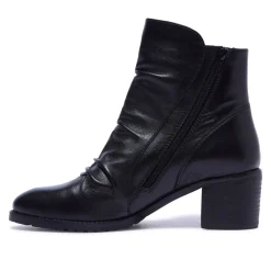Trizeppe Black Leather Ankle Boots